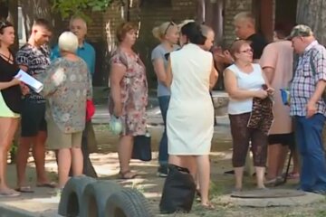 Запорізьку багатоповерхівку атакують полчища голодних щурів - "Чують м'ясо"