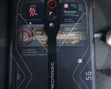 Nubia Red Magic 5G Deuterium Transparent Edition