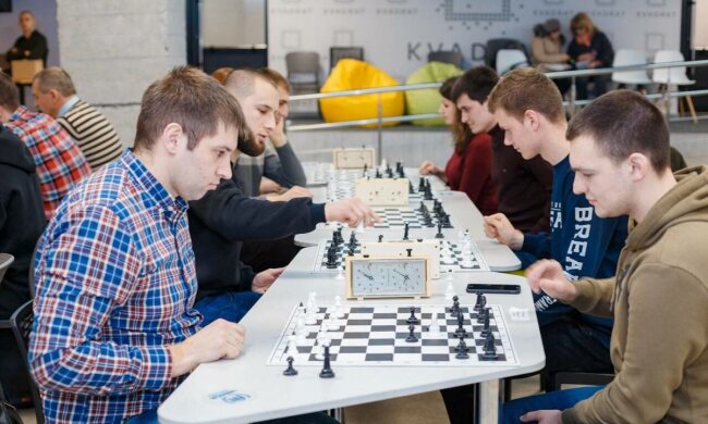 Молодий одесит взяв "золото" на чемпіонаті світу з шахів: геніальна комбінація