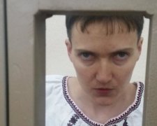 Судді заборонили фотографувати Савченко
