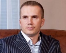 Син Януковича подав позов проти України