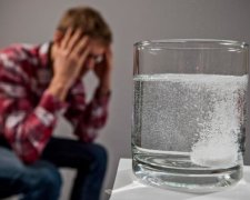 Лікарі не вживають: ці популярні препарати вас уб'ють
