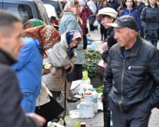 Пенсіонерам доплатять вже у березні: кому та скільки