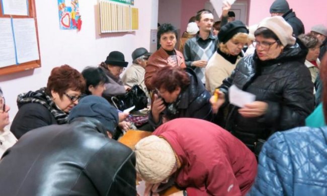 Главное за ночь: отмена субсидий и ликвидация евроблях