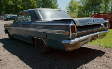 Oldsmobile Jetfire 1963 года, кадр с видео