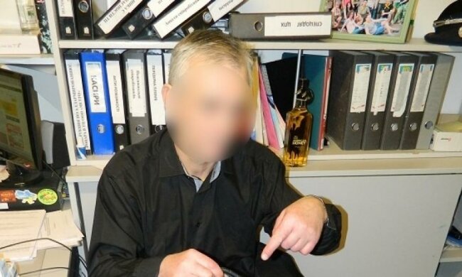 Чоловік намагався вкрасти з супермаркету 21 тюбик зубної пасти