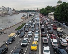 Столица застрянет в пробках возле мостов