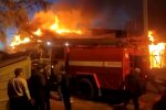 Самолет в Иркутске упал на жилой дом, кадр из видео очевидца