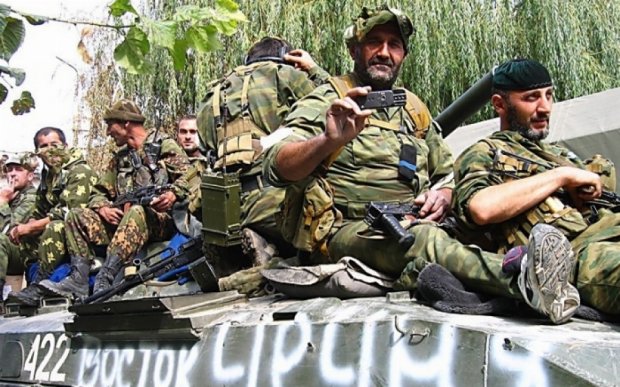 ФСБ заставляет ветеранские организации вербовать наемников на Донбасс - разведка