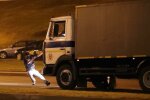 Хроника протестов в Беларуси против Лукашенко: массовые избиения, первая смерть и задержания