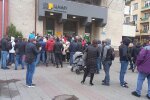 Черга. Фото: Фейсбук-сторінка Лілії Мелешко