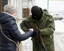 Бойовики "ЛНР" завили з голоду: у жителів випрошують їжу 