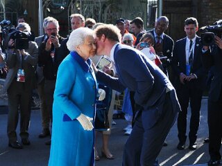 Єлизавета II і принц Гаррі, фото: GettyImages