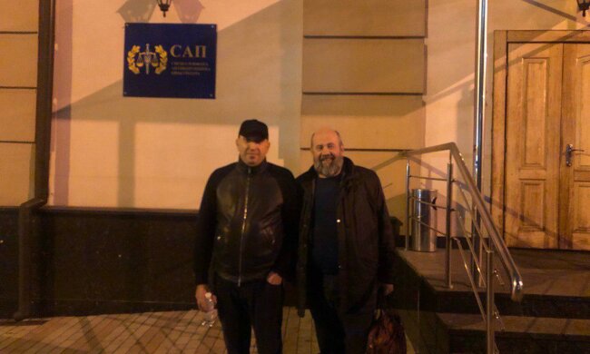 Вадим Альперин с адвокатом под САП