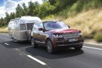 Land Rover створив систему, яка робить трейлер прозорим (відео)