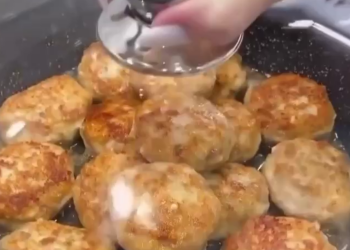 Сочные котлеты, кадр из видео