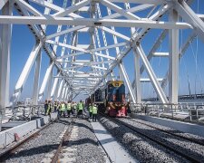 Крымский мост разваливается на тысячи мелких частиц: опубликованы "железные" доказательства, под угрозой все живое