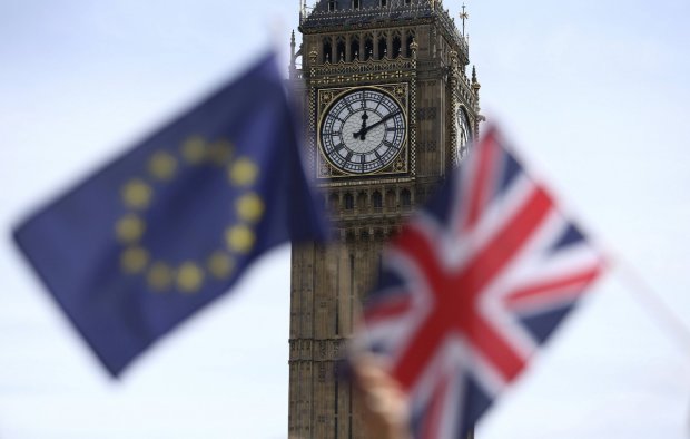 Третє звільнення за день: британський парламент розсипається на очах