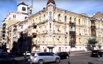 вулиця Києва, скріншот з відео