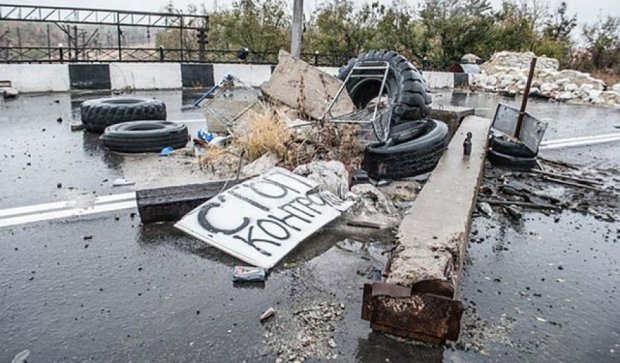 Появились последние фото разрушенного «ДНР» Путиловского моста (фото) 
