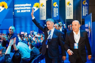 "Оппозиционная платформа – За жизнь": в давлении на свободу слова и репрессиях оппозиции власть Зеленского превзошла режимы Януковича и Порошенко