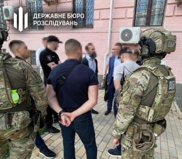затримання Артура Ємельянова \ фото ДБР