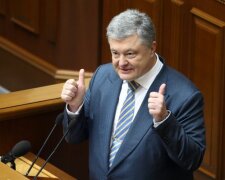 Головне за ніч: батл Разумкова з Кличком, варварство окупантів в Криму та кав'ярня Порошенка