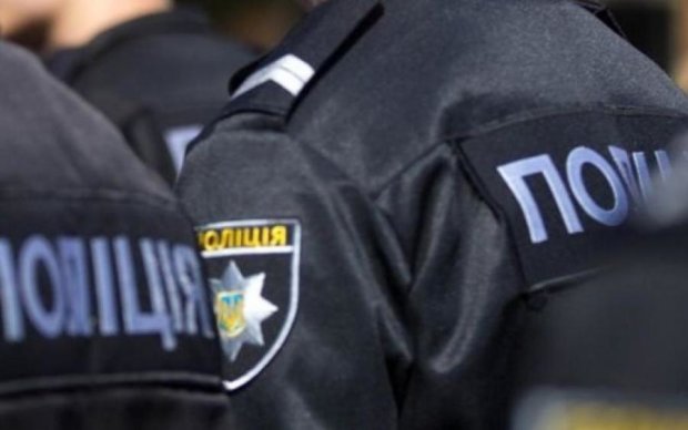 На активистов "Народного трибунала" напали радикалы из "Азова" и C14