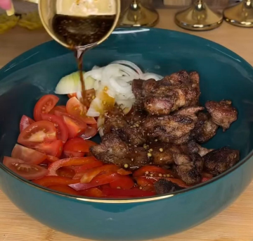 Салат с куриной печенью: фото скрин рецепта