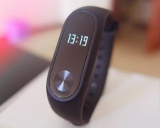 Розумний браслет Mi Band 3 допоміг Xiaomi перевершити Apple