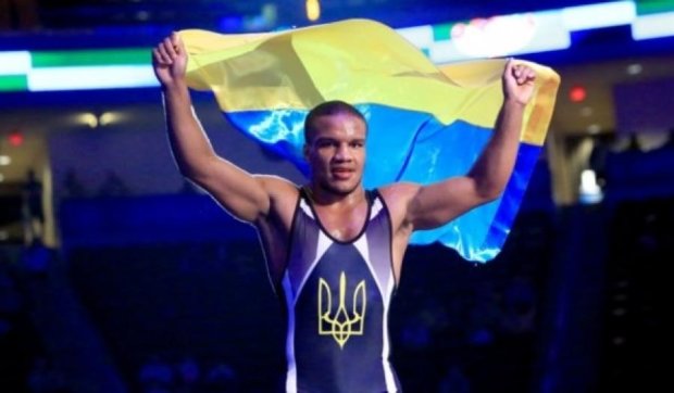 Украинский борец сенсационно проиграл в первом раунде международного турнира в Киеве