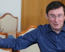 Луценко шукає щастя в обмін на десятки мільярдів