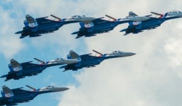 РФ проведет в аннексированном крыму летные учения 