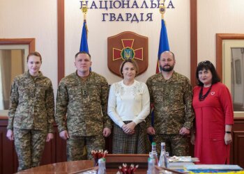 Від фронту до бібліотеки: чому Герой України Олександр Півненко завітав до головної дитячої книгозбірні країни