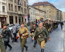 Львів занурився у славетну епоху УПА: "Святуємо День захисників"