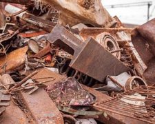 На Донбасі злочинці прийняли металобрухт на 200 тисяч гривень (фото, відео)