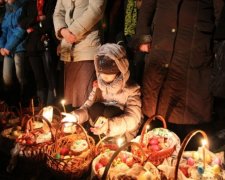 На Великдень українців оберігатимуть десятки тисяч копів