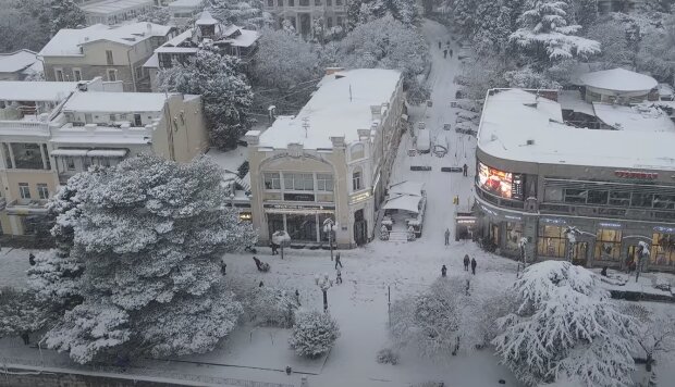 Снег в Крыму, скриншот: Youtube