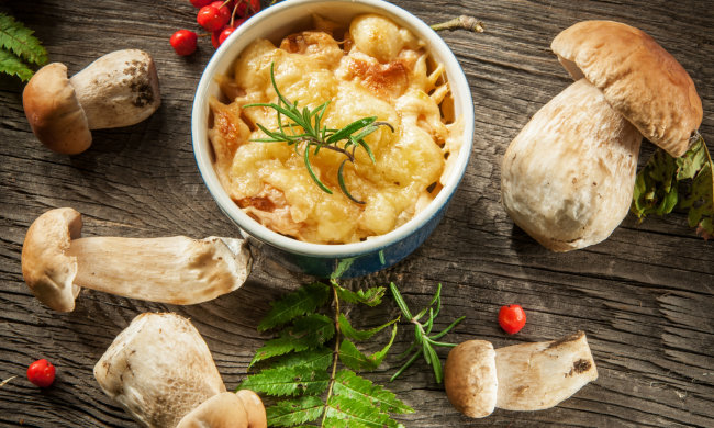 Ідеальне доповнення до вашого столу: жюльєн з куркою і печерицями