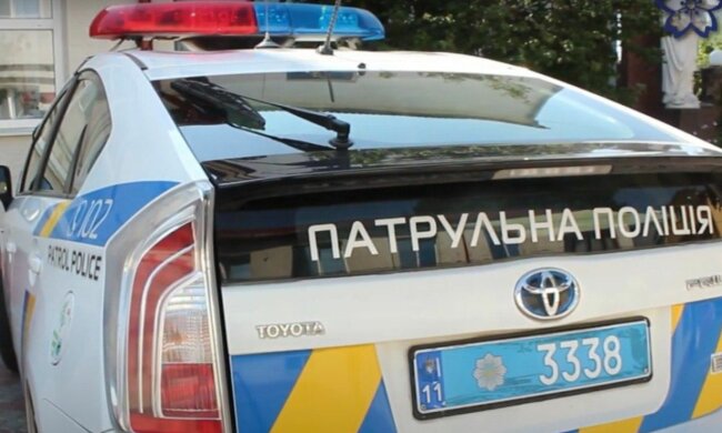 Под Киевом мужчина похитил малышку, пока мама стояла у кассы – затащил в машину, и по газам