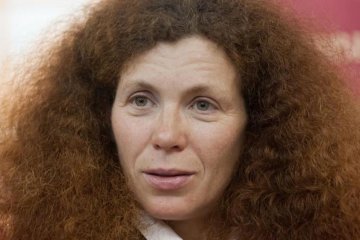 На відому супротивницю Кремля скоєно замах