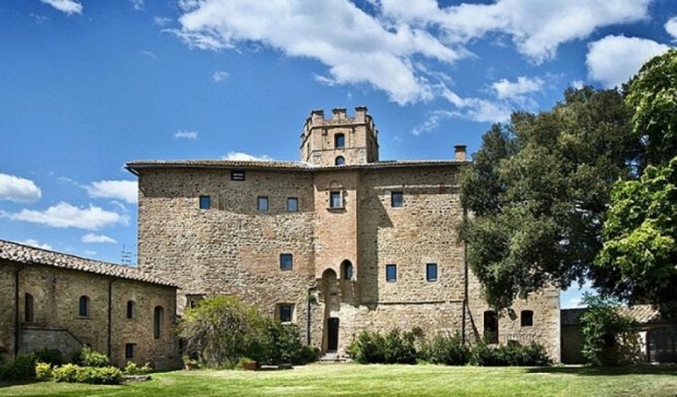 Замок в Італії здається в оренду за 15 600 євро на добу (фото)