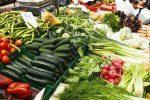 Не купуйте овочі: українців попередили про небезпеку на ринках та супермаркетах