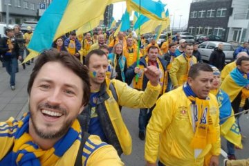 Бабуля, босяки і трибуни: звідки у Притули любов до футболу