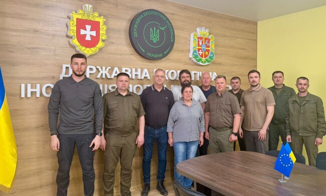 Европейцы учат Украину, как спасать леса: в Полесской экоинспекции делились опытом контроля вырубок