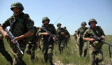 Сухопутний коридор до Криму коштуватиме Росії півмільйона солдат