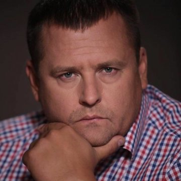Мер Дніпра матом відповів на питання про підручники