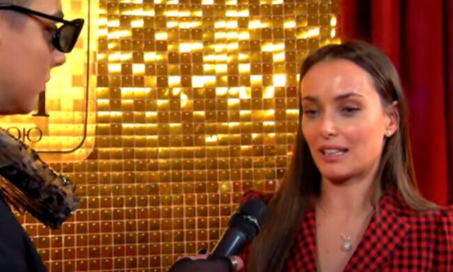 Ксения Мишина рассказала Melovin о мечте детства после точки с Эллертом: "Мне всегда не хватало роста для этого"