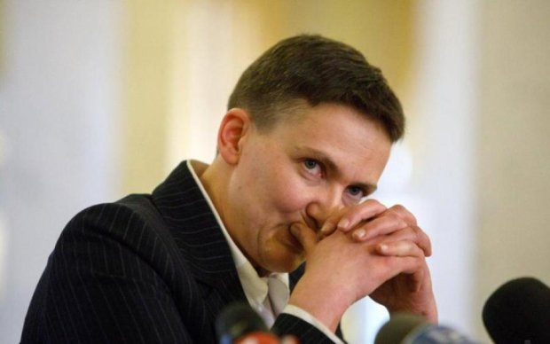 Не помокріло: інтим від Савченко завів соцмережі
