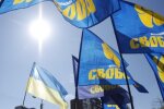 Міліція масово обшукує будинки депутатів-"свободівців"